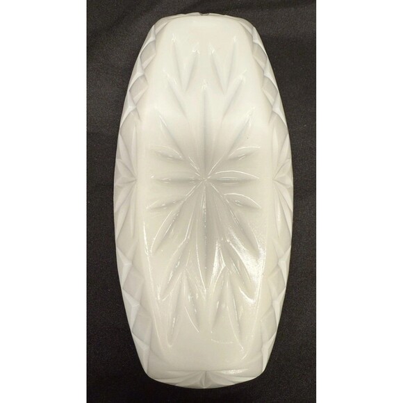 Vintage White Milk Glass Relish Candy Butter trinket dish 9.5” scalloped rim - Picture 4 of 10